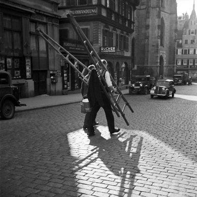 Workers Crossing the Street, Stuttgart Germany, 1935-DYV-988159