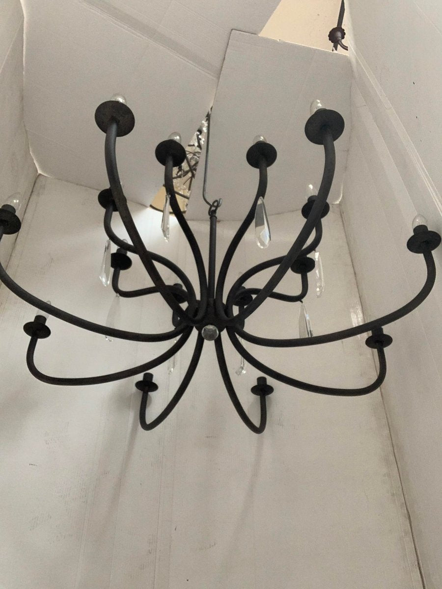 Wrought Iron Florentine Art 20-Light Chandelier in Matte Black Metal from Simoeng