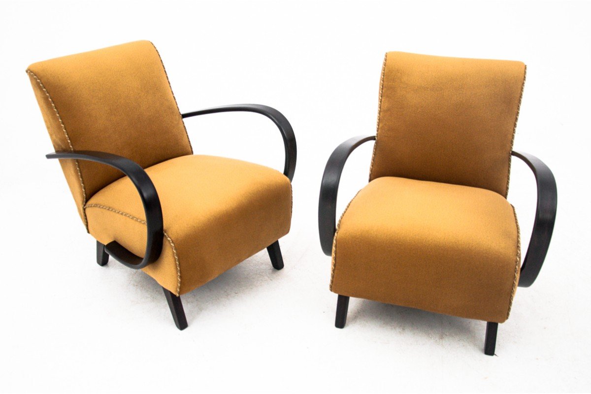 Yellow Boucle Armchairs by J. Halabala, Czechoslovakia, 1930s, Set of 2