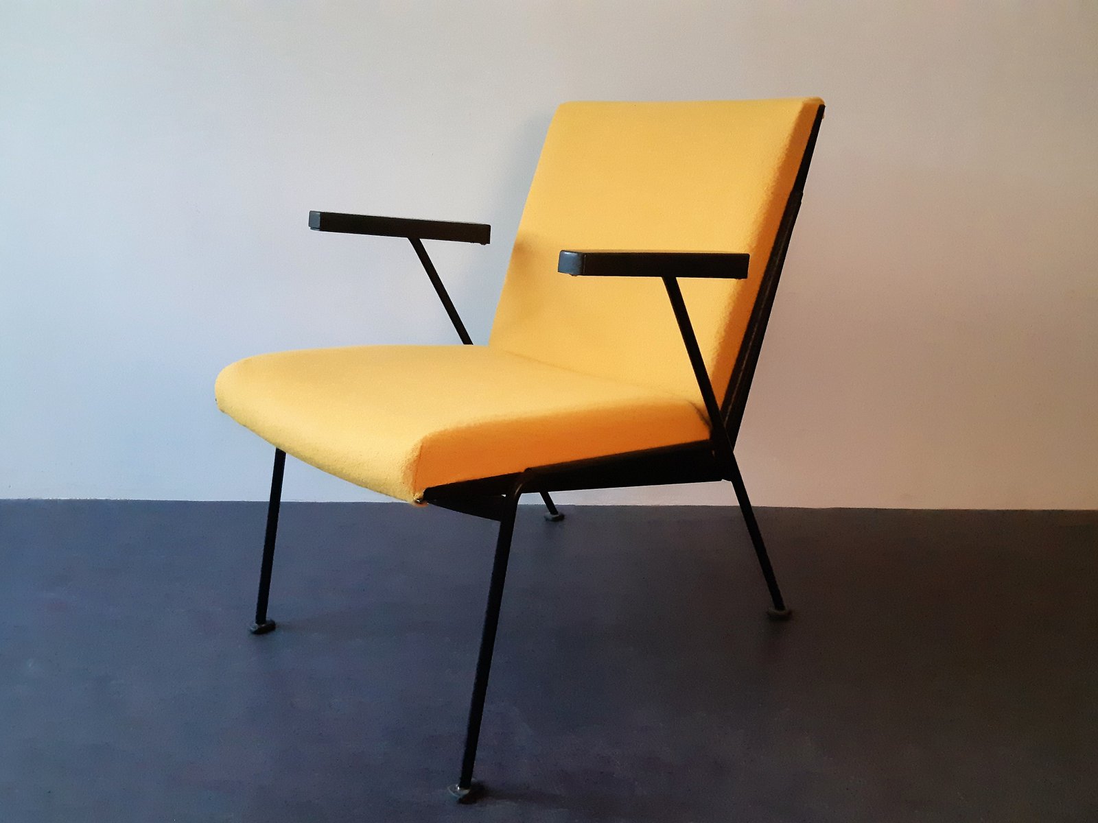 Yellow Oase Lounge Chair by Wim Rietveld for Ahrend De Cirkel