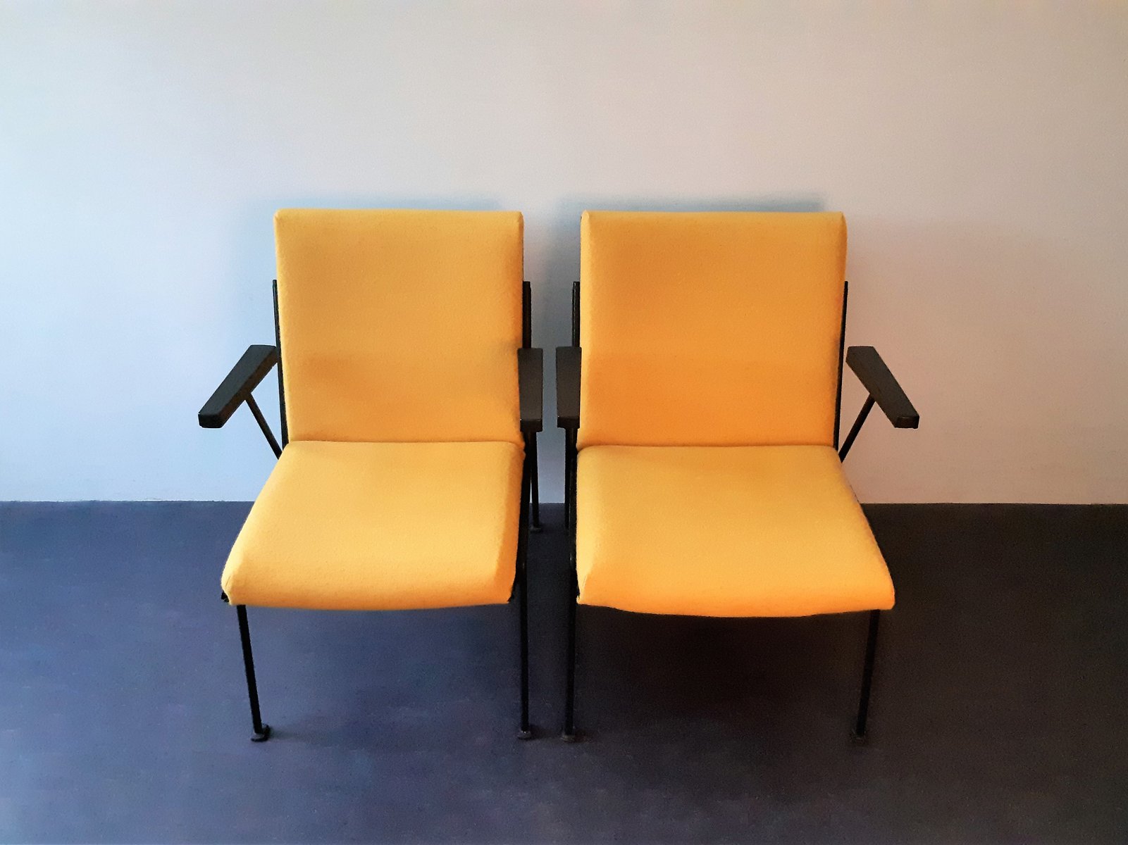 Yellow Oase Lounge Chair by Wim Rietveld for Ahrend De Cirkel