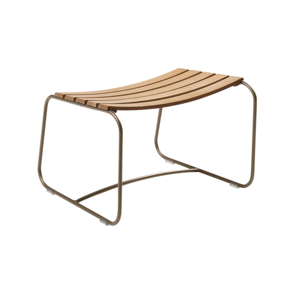 SURPRISING TEAK FOOTREST by Fermob