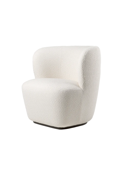 STAY LOUNGE CHAIR - Fully Upholstered by Gubi