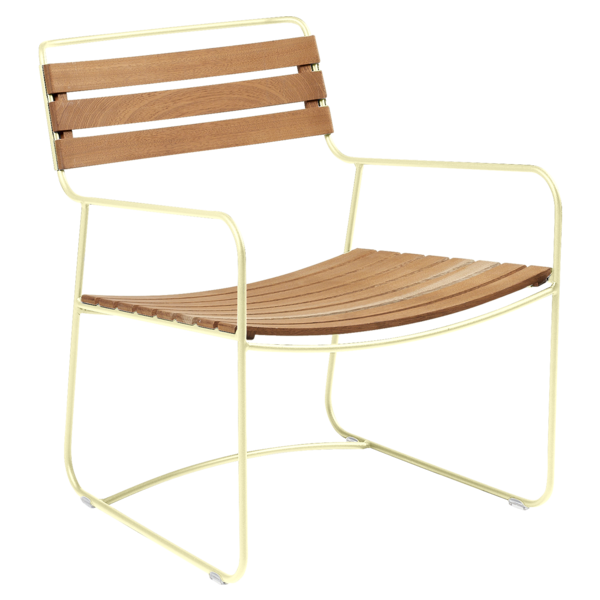 SURPRISING TEAK LOW ARMCHAIR by Fermob