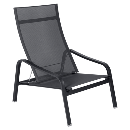 ALIZÉ LOW ARMCHAIR by Fermob