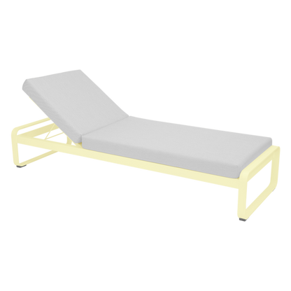 BELLEVIE PREMIUM SUNLOUNGER by Fermob