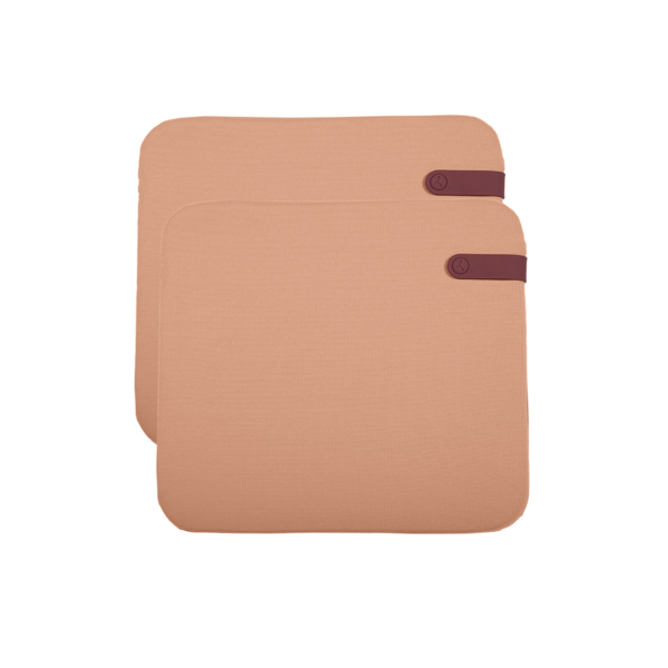 COLOR MIX SET OF 2 OUTDOOR CUSHION 41 X 45 CM by Fermob