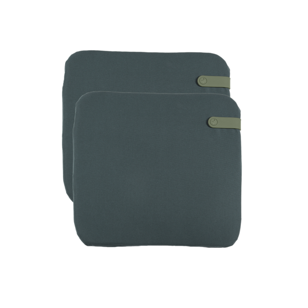 COLOR MIX SET OF 2 OUTDOOR CUSHION 41 X 45 CM by Fermob