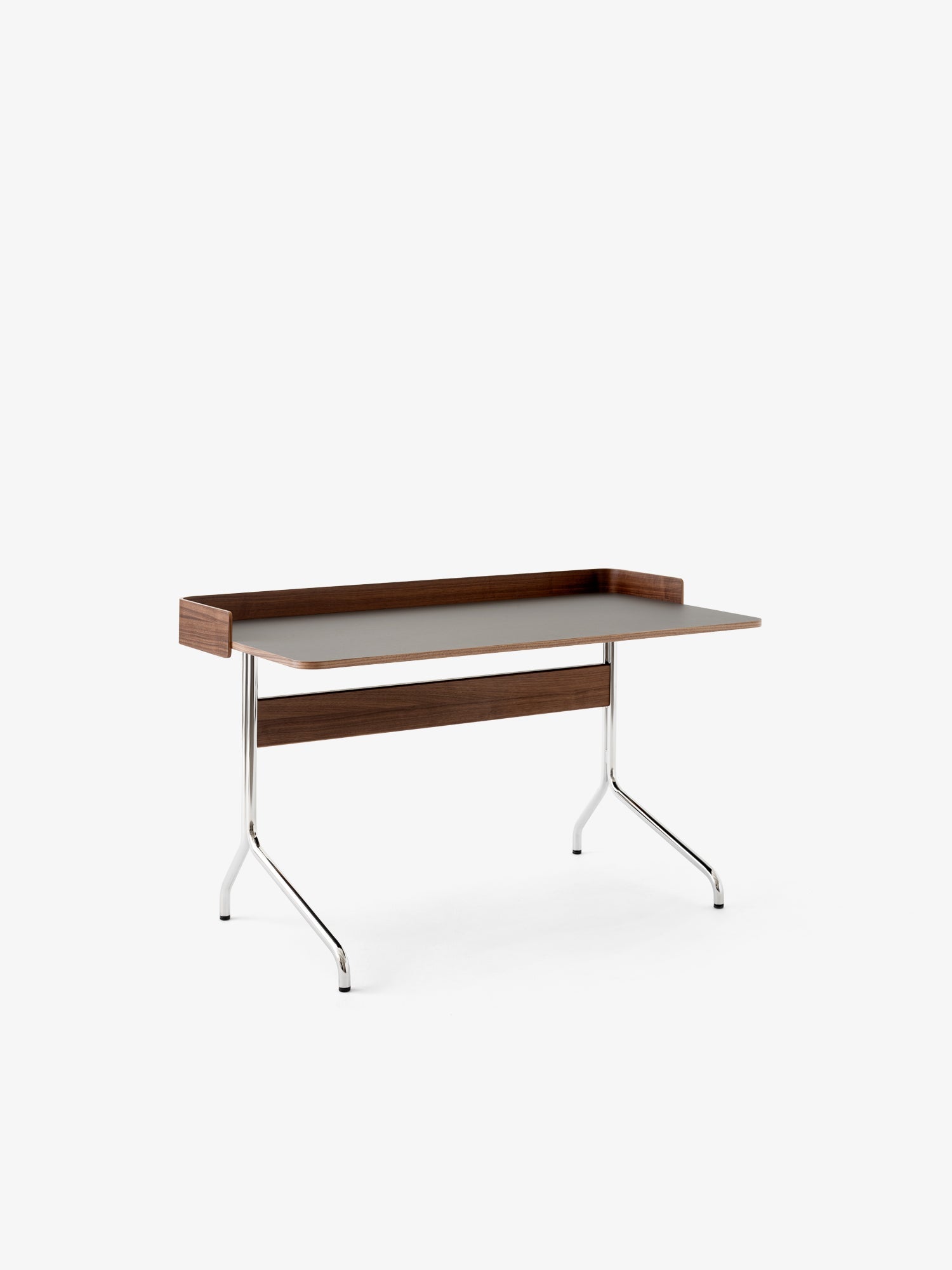 Pavilion Desk AV17 by &tradition