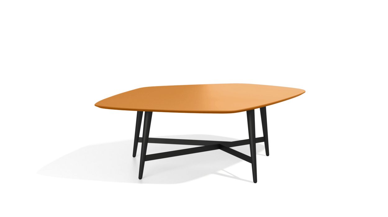 QUINTET COCKTAIL TABLE (W. 119 x H. 38,5 cm) by Roche Bobois