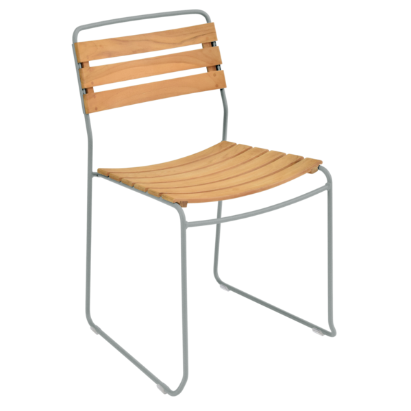 SURPRISING TEAK CHAIR by Fermob