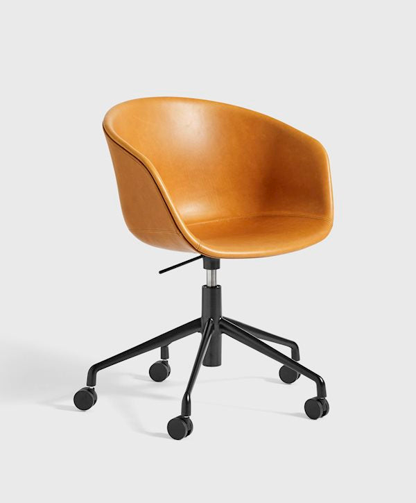 About A Chair AAC 53 (full upholstery) by HAY