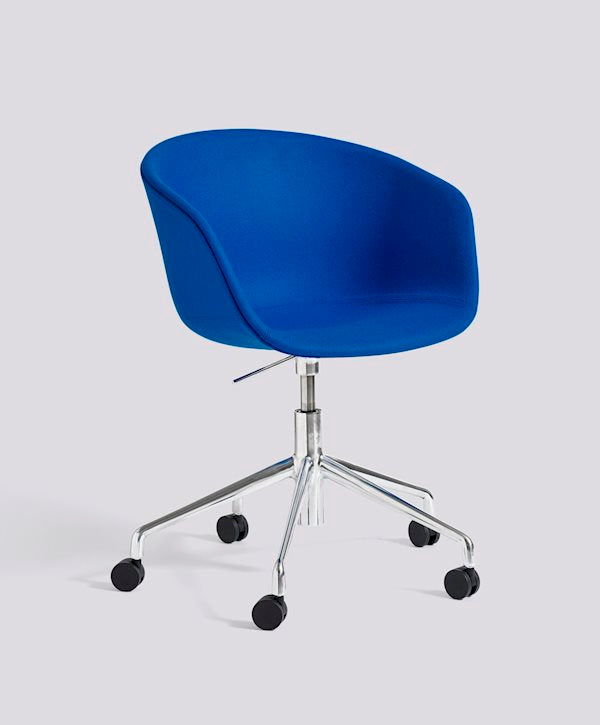 About A Chair AAC 53 (full upholstery) by HAY