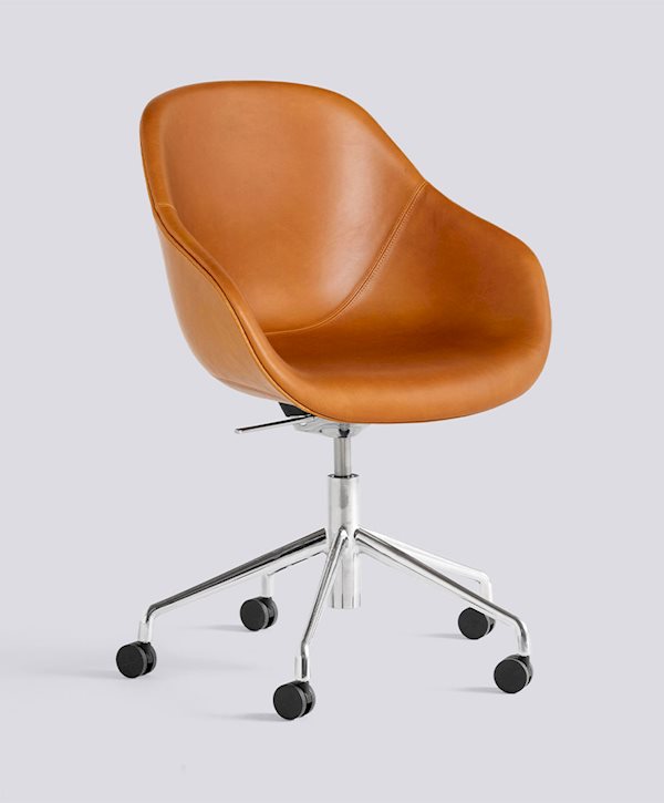 About A Chair AAC 155 (full upholstery) by HAY