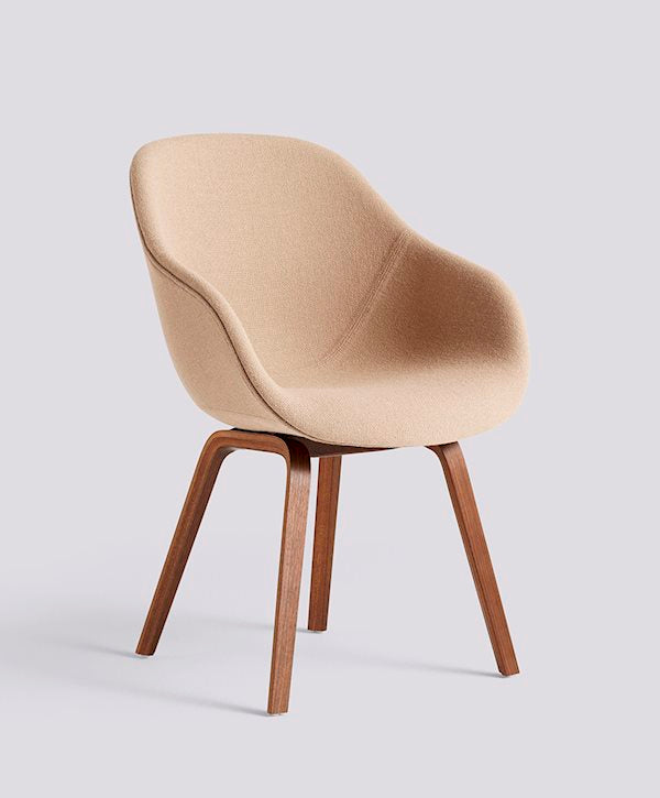 About A Chair AAC 123 (full upholstery) by HAY