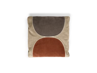 IKIPERU - Square leather cushion by Poltrona Frau