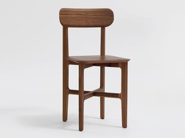 1.3 CHAIR - Solid wood chair by Zeitraum