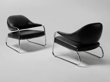 LOLLA - Sled base leather armchair with armrests by Antonio Lupi Design