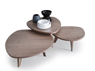 9500 - 057, 058, 061 - Walnut side table by Vibieffe