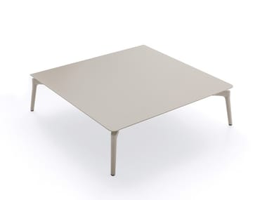AIKANA - Low aluminium garden side table by FAST