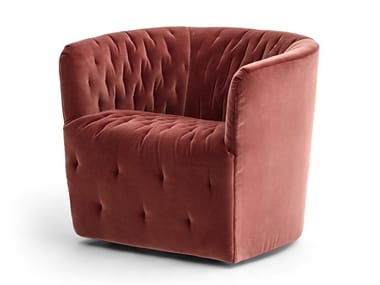 AM?LIE - Polyurethane armchair with removable cover with armrests by Saba Italia