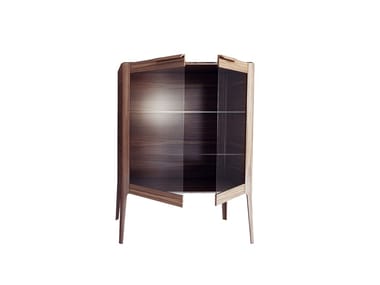 ATLANTE - Wooden highboard with crystal hinged doors by Porada