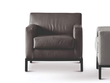 BERRY - Upholstered leather armchair by Meridiani