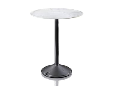 BRUT - Round cast iron table by Magis