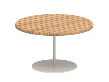 BUTLER - Round teak garden side table by Royal Botania