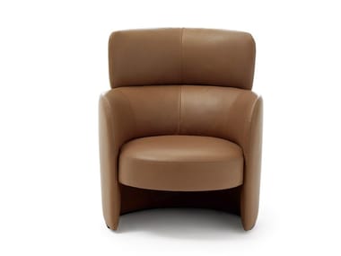 CLAIRE - Upholstered leather armchair with armrests by Ditre Italia