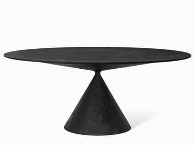 CLAY - Round stone table by Desalto