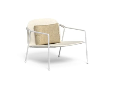 CORAL - Fabric garden armchair with armrests by Talenti