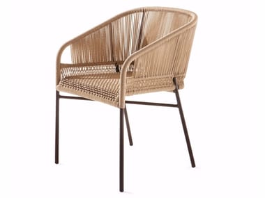 CRICKET - Powder coated aluminium chair with armrests by Varaschin