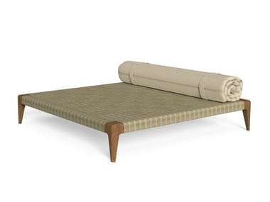 CRUISE TEAK - Square garden side table by Talenti