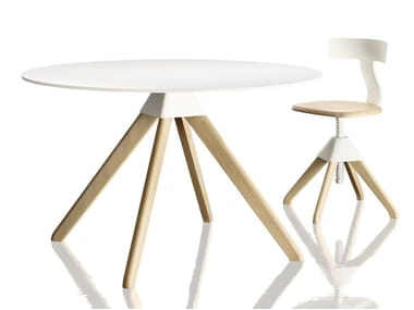 CUCKOO - Round beech table by Magis