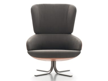 CUT - Wing fabric armchair with 4-spoke base by Ditre Italia