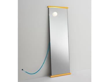 ECCO - Freestanding mirror with integrated lighting by Glas Italia