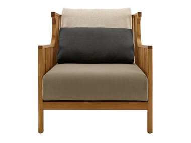 ELIZABETH TECK - Upholstered teak garden armchair with armrests by Ligne Roset