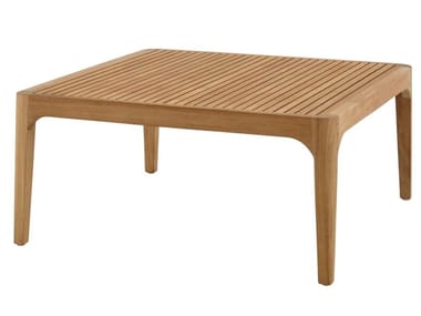 ELIZABETH - Square teak garden side table by Ligne Roset