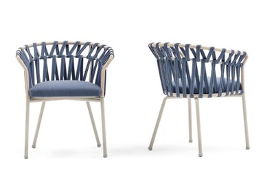 EMMA CROSS - Powder coated aluminium garden chair with armrests by Varaschin