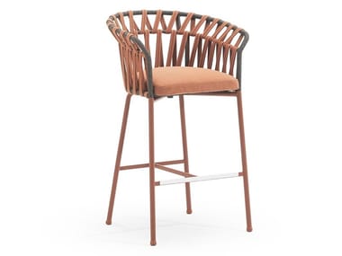 EMMA CROSS - High fabric garden stool with armrests by Varaschin