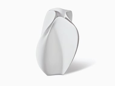 FLOW - Polyethylene garden vase by Serralunga