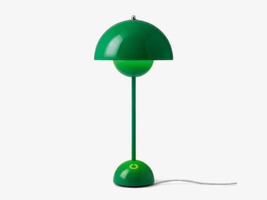 Flowerpot Table Lamp VP3 by &tradition