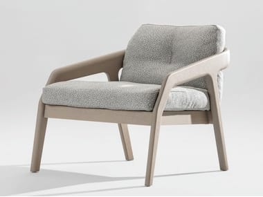 FRIDAY 1 - Fabric armchair with armrests by Zeitraum