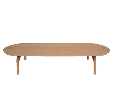 GABO - Oval wooden coffee table by Casala