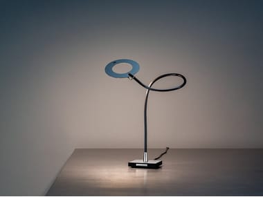 GIULIETTA T - LED adjustable metal table lamp by Catellani & Smith