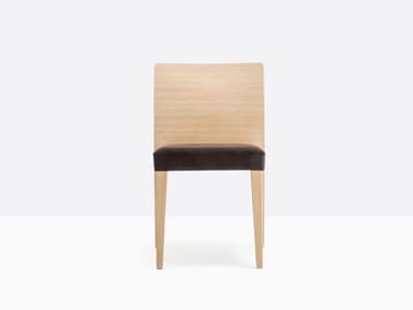 GLAM 430 - Upholstered oak chair with integrated cushion by Pedrali