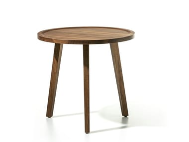 GRAY 41/42 - Round wooden coffee table by Gervasoni