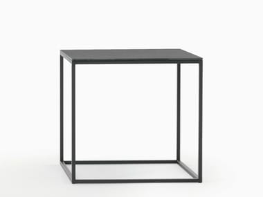 HELSINKI 15 - Square steel garden side table by Desalto