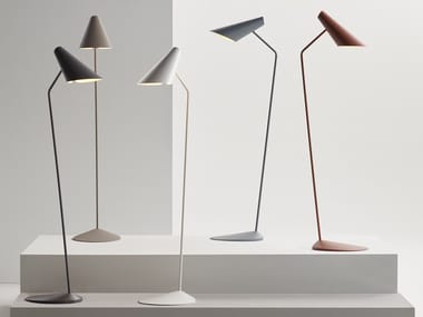 I.CONO 0712 - Polycarbonate floor lamp by Vibia